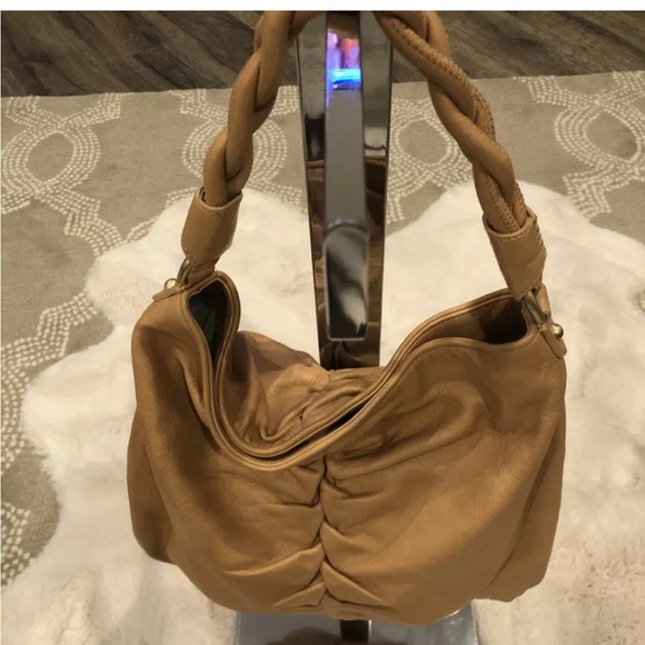 Botkier Soft Tan Leather Satchel Hobo Bag w/Gold Hardware, Chain & Dust Bag - Picture 4 of 12